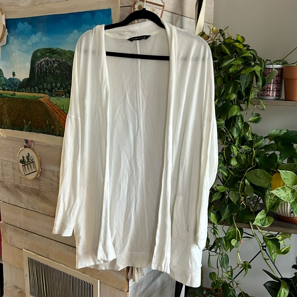 Abercrombie & Fitch White Cardigan